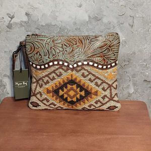 Myra Bag Lilies Crossbody 3997